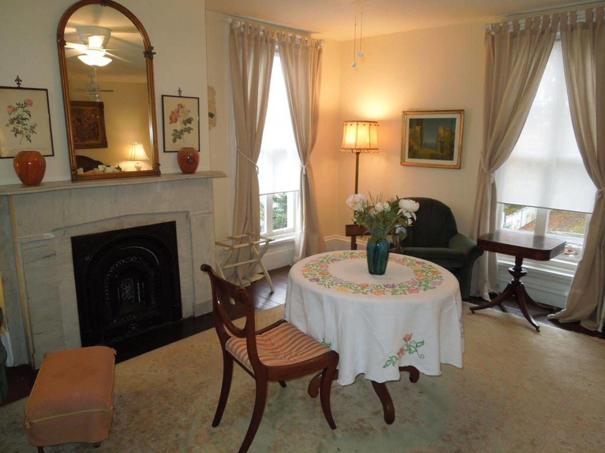 Bed and breakfast Victorian Of Staten Island